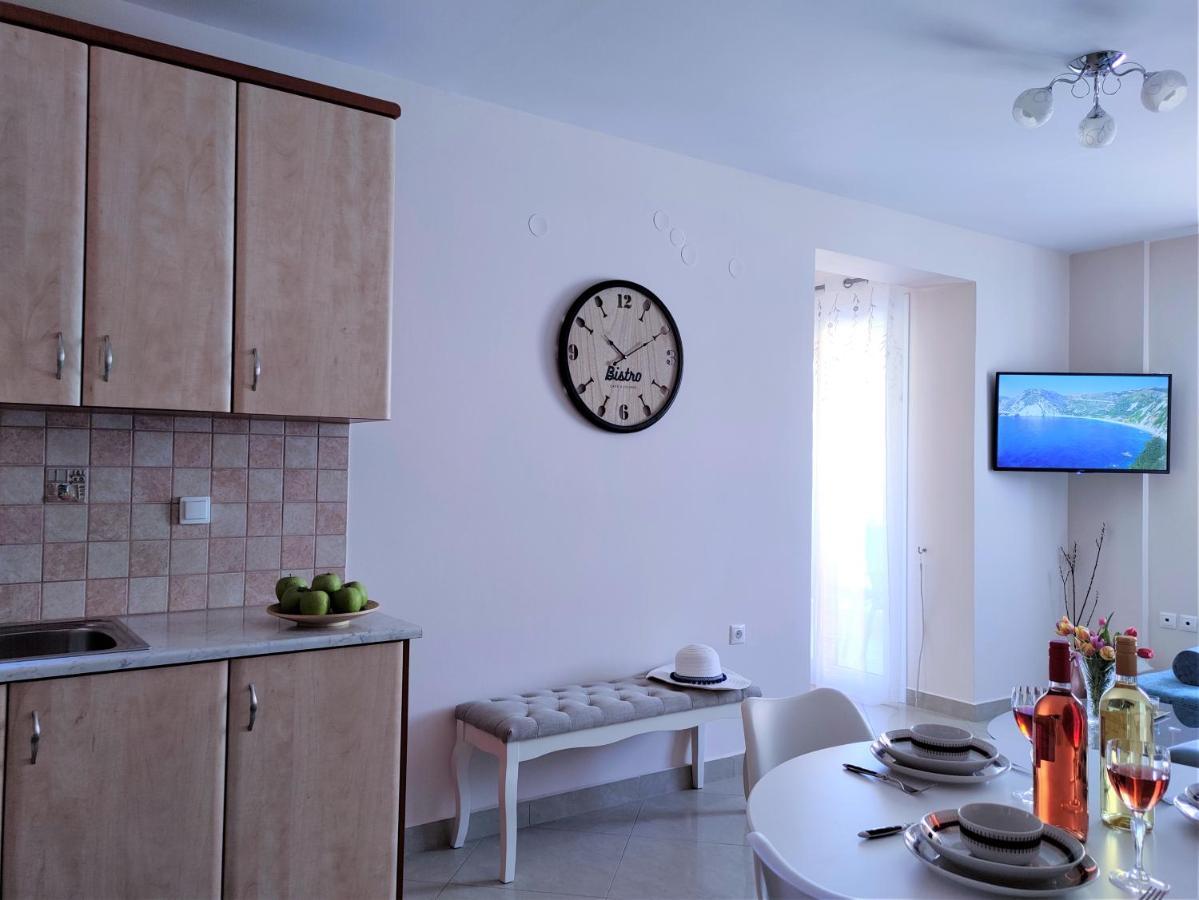 Blue Lagoon Luxury Apartment A1 Αργοστόλι Εξωτερικό φωτογραφία
